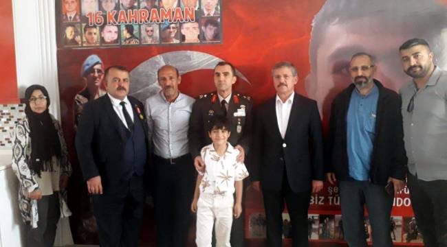   Tuğg. KALKAN Paşa, Turgutlu’da Şehit ailesini ziyaret etti