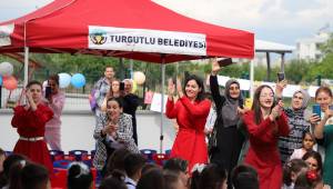 Turgutlu Belediyesi Çocuk Kültür ve Sanat Merkezinde İlk 23 Nisan