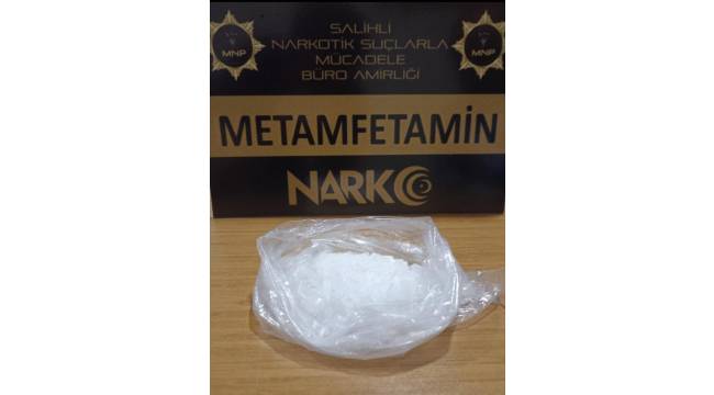 Manisa’nın Salihli ilçesinde polis tarafından yapılan operasyonda gözaltına alınan 3 kişi tutuklandı.