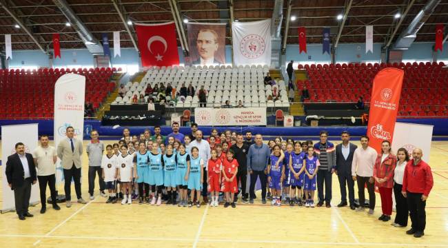 OKUL SPORLARI BASKETBOL GRUP MÜSABAKALARI MANİSA'DA BAŞLADI