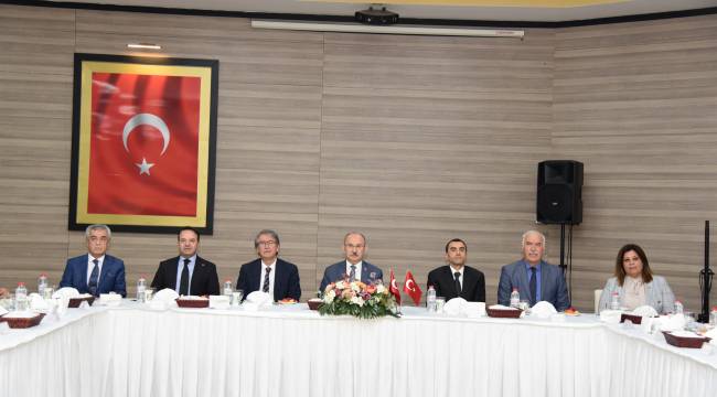 Vali Yardımcısı Mesut Eser’e Emekli Olması Sebebiyle Veda Yemeği Düzenlendi