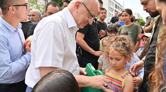 Başkan Ergün’den Çocuklara Karne Hediyesi