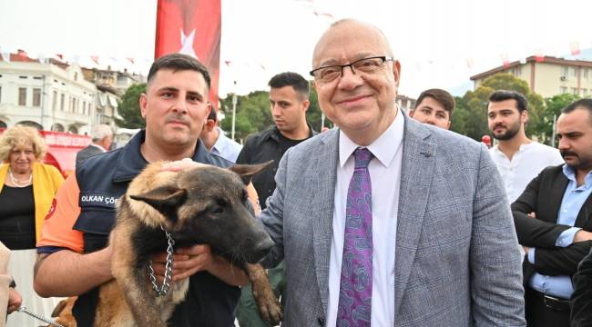 Köpek Eğitim Merkezi Projeleriyle Farklılık Oluşturuyor