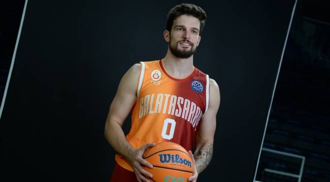 Potanın Tarzanları, Dış Transferde Bir İsmi Daha Kadrosuna Kattı