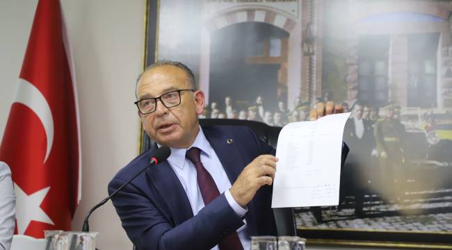 Başkan Çetin Akın Eleştirilere Yanıt Verdi: “5393 Sayılı Belediye Kanunu, ‘ilaçlama büyükşehir belediyesinin işi’ diyor”