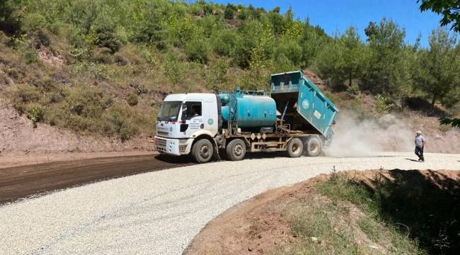 Ahmetli’de Asfalt Çalışmaları Hızlandı