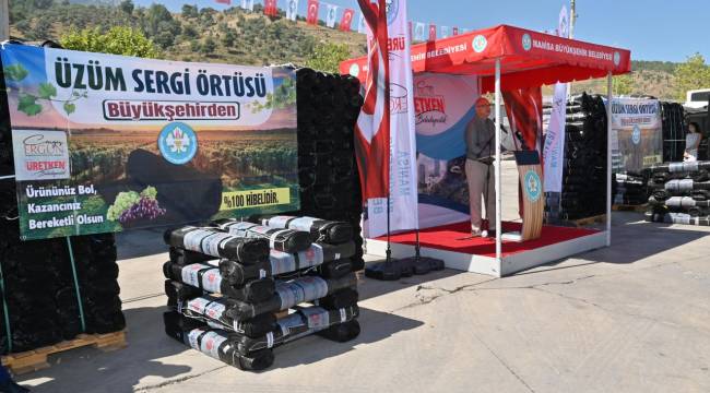 Başkan Ergün’den Üzüm Üreticilerine Sergi Bezi Desteği