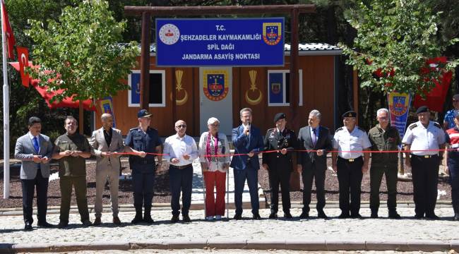Vali Ünlü, Spil Dağı Jandarma Asayiş Noktası’nın Açılışına Katıldı