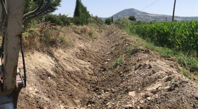 Yağmurlu Mahallesinde Dere Temizliği Yapıldı