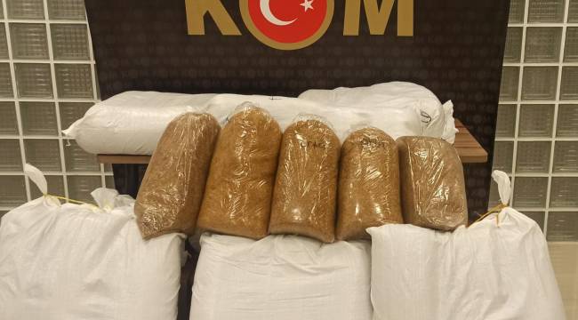 Manisa'da Kaçak Tütün Operasyonu