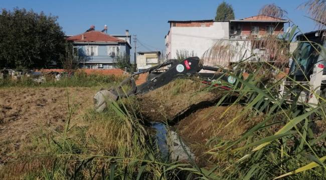 Spil Mahallesinde Dere Temizliği Yapıldı