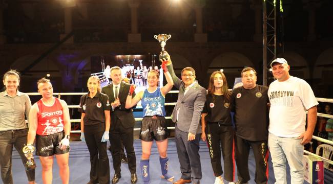 SPOR TOTO MUAYTHAİ SÜPER LİGİ ŞEHZADELER AYAĞI NEFESLERİ KESTİ MİLLİ TAKIM YOLUNDA İLK ENGEL GEÇİLDİ
