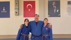 YUNUSEMRELİ JUDOCULARIN İZMİR KAMPI BAŞLADI  
