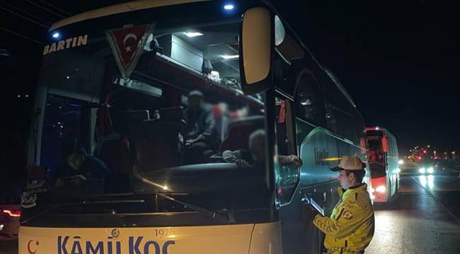 Manisa İl Emniyet Müdürlüğü, yolcu otobüsü denetimlerini sıklaştırdı