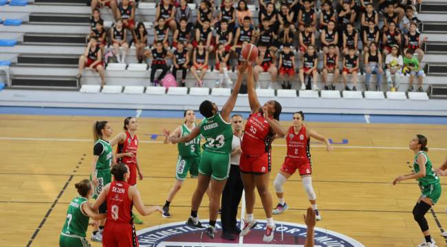   Trippters.com Turgutlu Belediyesi Kadın Basketbol Takımı Bursa Deplasmanında