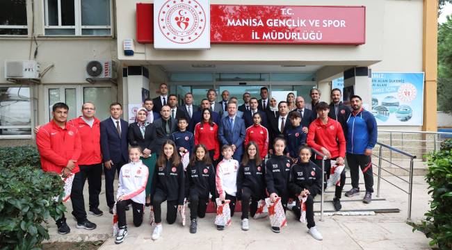 Vali Enver Ünlü, Gençlik ve Spor İl Müdürlüğünü Ziyaret Etti