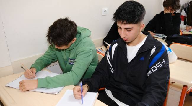 YEGEM’DE EĞİTİMLER SÜRÜYOR