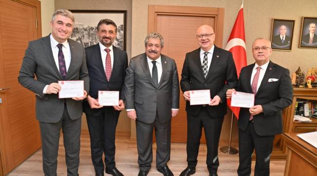 Başkan Ergün, Manisa Büyükşehir Belediye Başkan Adaylığı Başvurusunu Yaptı