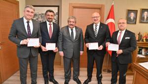 Başkan Ergün, Manisa Büyükşehir Belediye Başkan Adaylığı Başvurusunu Yaptı 