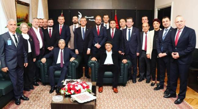 CHP TURGUTLU İLÇE BAŞKANI HASAN AYMA, ÖZGÜR ÖZEL İLE GÖRÜŞTÜ