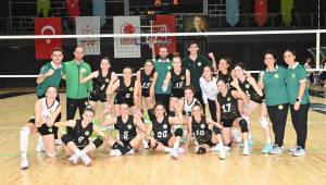 MANİSA BBSK: 3 ARKAS SPOR: 0