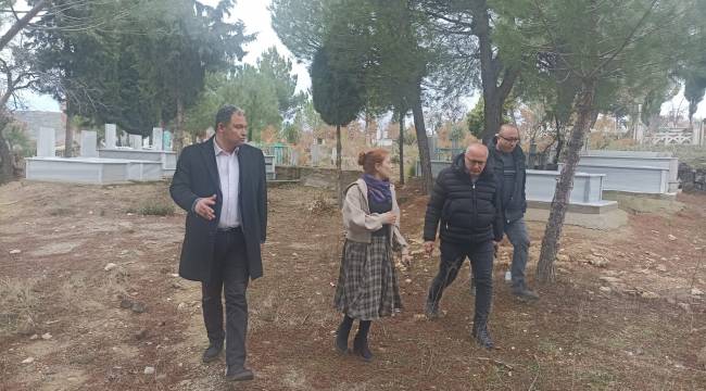Mezarlıkların Şartlarının İyileştirilmesi için Çalışmalar Sürüyor