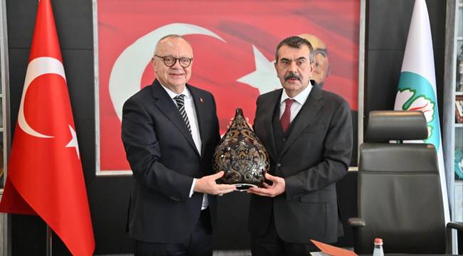 MİLLİ EĞİTİM BAKANI YUSUF TEKİN, BAŞKAN ERGÜN&#039;Ü ZİYARET ETTİ