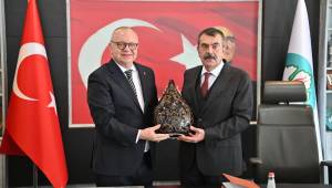 MİLLİ EĞİTİM BAKANI YUSUF TEKİN, BAŞKAN ERGÜN'Ü ZİYARET ETTİ