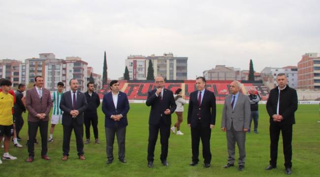TURGUTLU'DA ÖĞRENCİLER ATATÜRK İÇİN KOŞTU