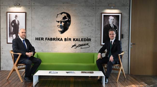 Vali Ünlü, Manisa OSB Yönetim Kurulu Başkanı Sait Türek’i Ziyaret Etti