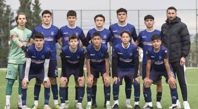 YUNUSEMRE'NİN U16'LARI NAMAĞLUP GRUP BİRİNCİSİ