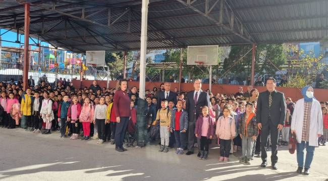 KAYMAKAM KAPANKAYA OKUL ZİYARETLERİNE DEVAM EDİYOR