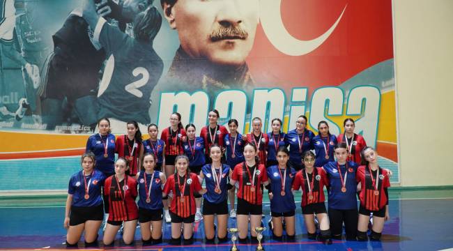MANİSA’DA OKUL SPORLARINDA 4 BRANŞTA MÜSABAKALAR TAMAMLANDI