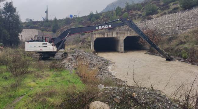 MASKİ’den Keçiliköy Mahallesinde Dere Temizliği