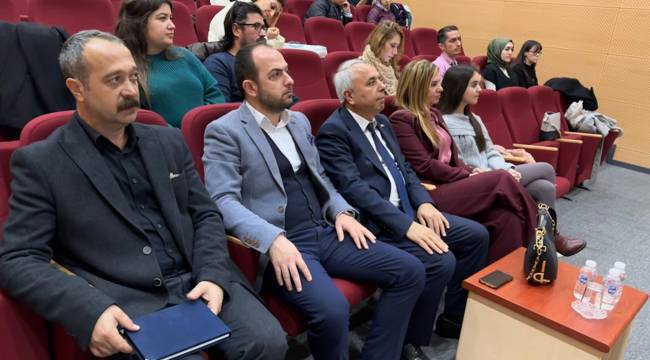 TURGUTLU’DA PSİKOLOJİK DANIŞMANLARA SEMİNER VERİLDİ