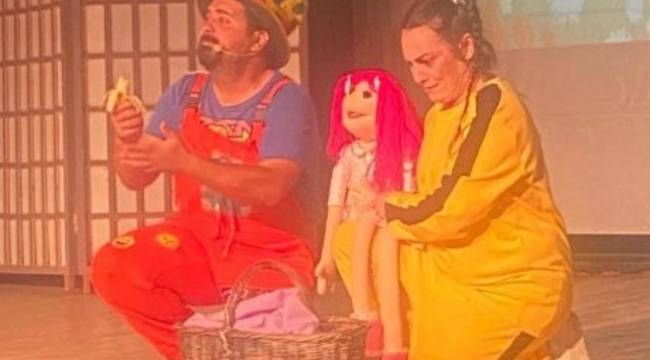 Turgutlu Belediyesinden İki Tiyatro Oyunu Birden