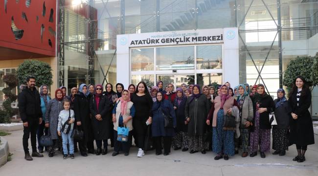 Turgutlulu Kadınlar Manisa’yla Hasret Giderdi