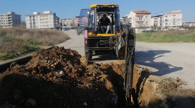 Fatih Sanayi Sitesi’nde Yağmur Suyu Hattı Çalışması