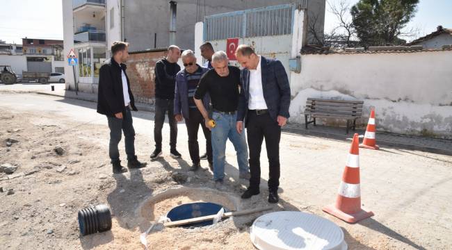 Karaağaçlı Mahallesine Yağmursuyu Hattı Döşeme Çalışması