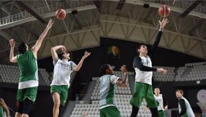 Tarzanlar, Anadolu Efes Maçı Hazırlıklarını Tamamladı