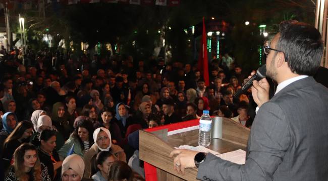 Yunus Oğan Camiönü Meydanında konuştu