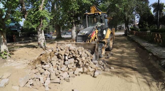 BAŞKAN AKIN DUTLU YOL’DAKİ ÇALIŞMALARI YERİNDE TAKİP ETTİ