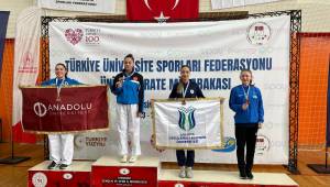 Manisa BBSK’lı Karateciler Şampiyonaya Damga Vurdu