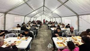 Türk Kızılay Manisa Şubesi, Ramazan Ayı Boyunca Gönüllere Dokundu