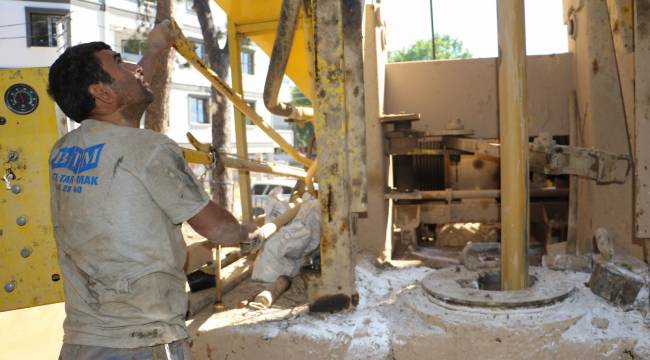 Ahmetli’de Sondaj Çalışmaları Sürüyor