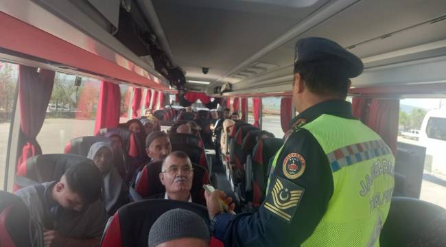 Jandarma’dan Trafik Kuralları Hakkında Bilgilendirme