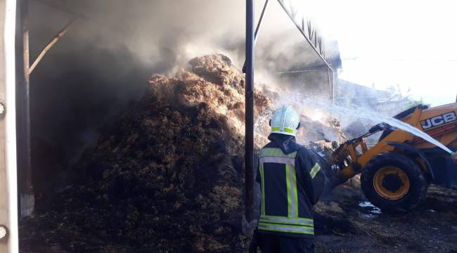 Manisa Büyükşehir İtfaiyesinden Samanlık Yangınları Uyarısı