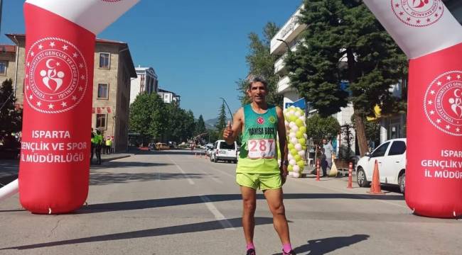 Ahmet Bayram Isparta’dan Madalya ile Döndü