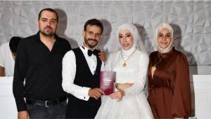 Semanur ile Said Çifti Hayatlarını Birleştirdi