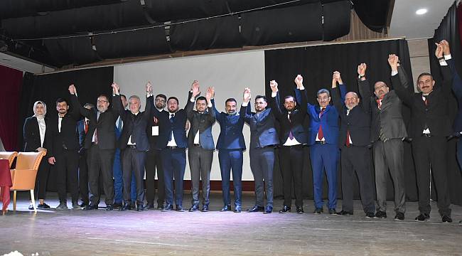 Anahtar Parti Manisa İl Başkanlığı 1. Olağan Kongresi'nde Turgutlu Rüzgarı Esti